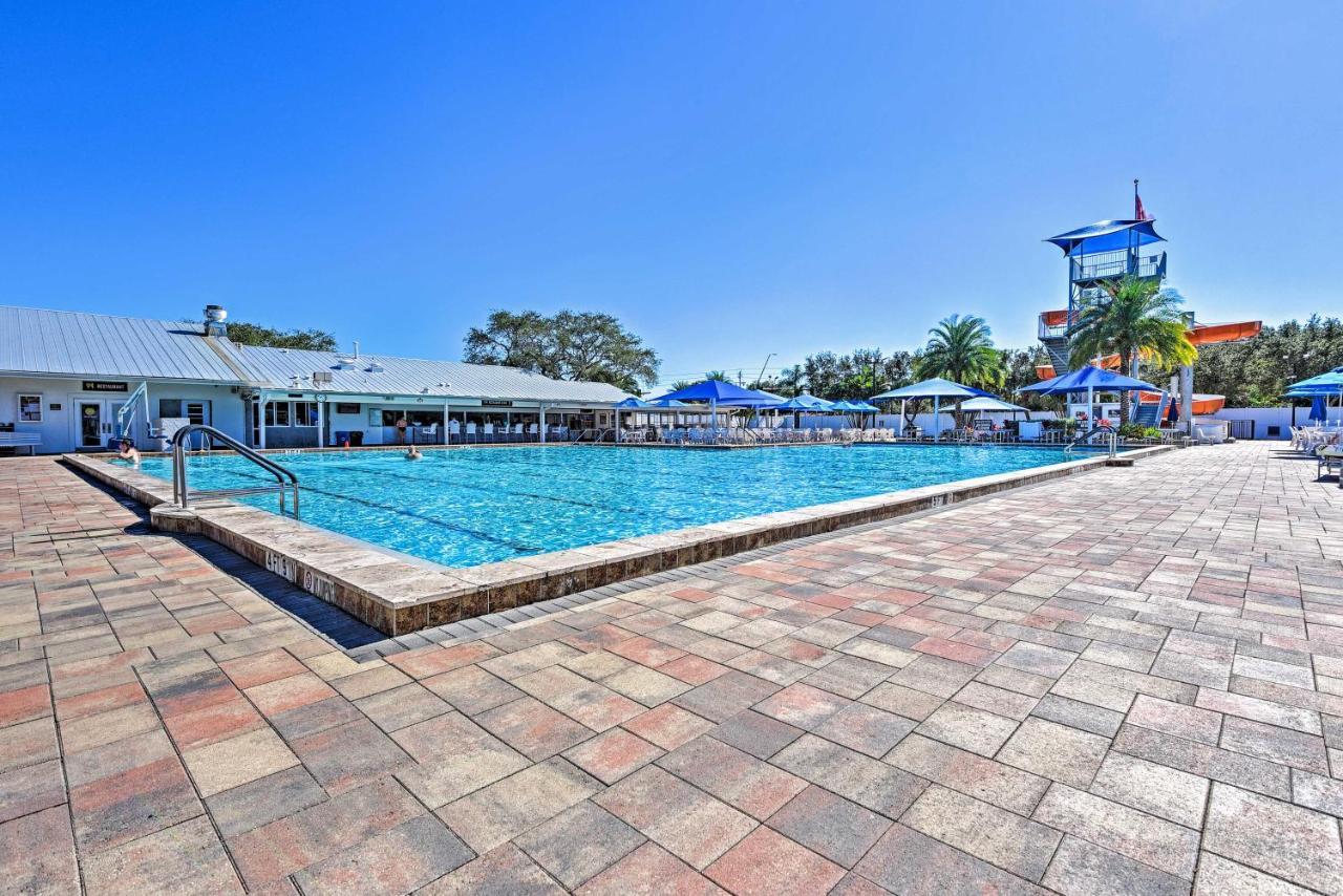 Bright Home Pool Access And Screened-In Porch! The Meadows Exterior foto